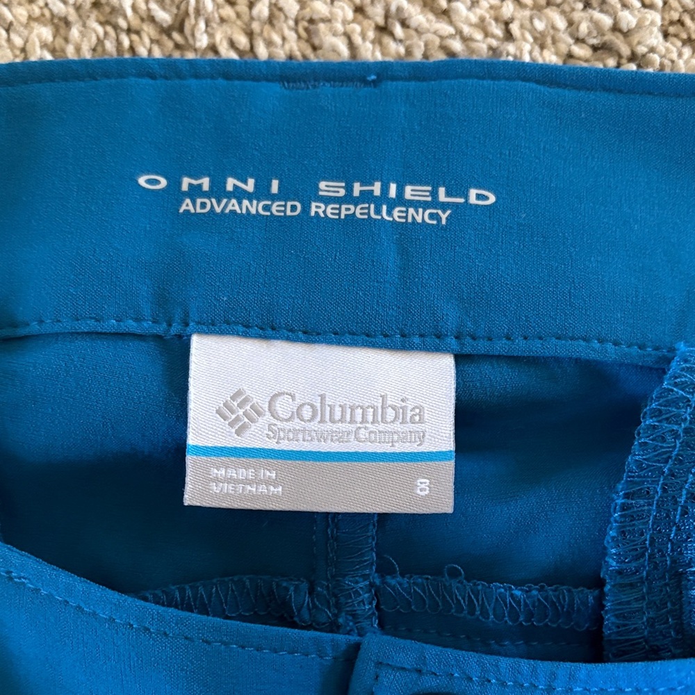 Columbia Teal Blue Omni-Shield Active Shorts - Picture 3 of 4
